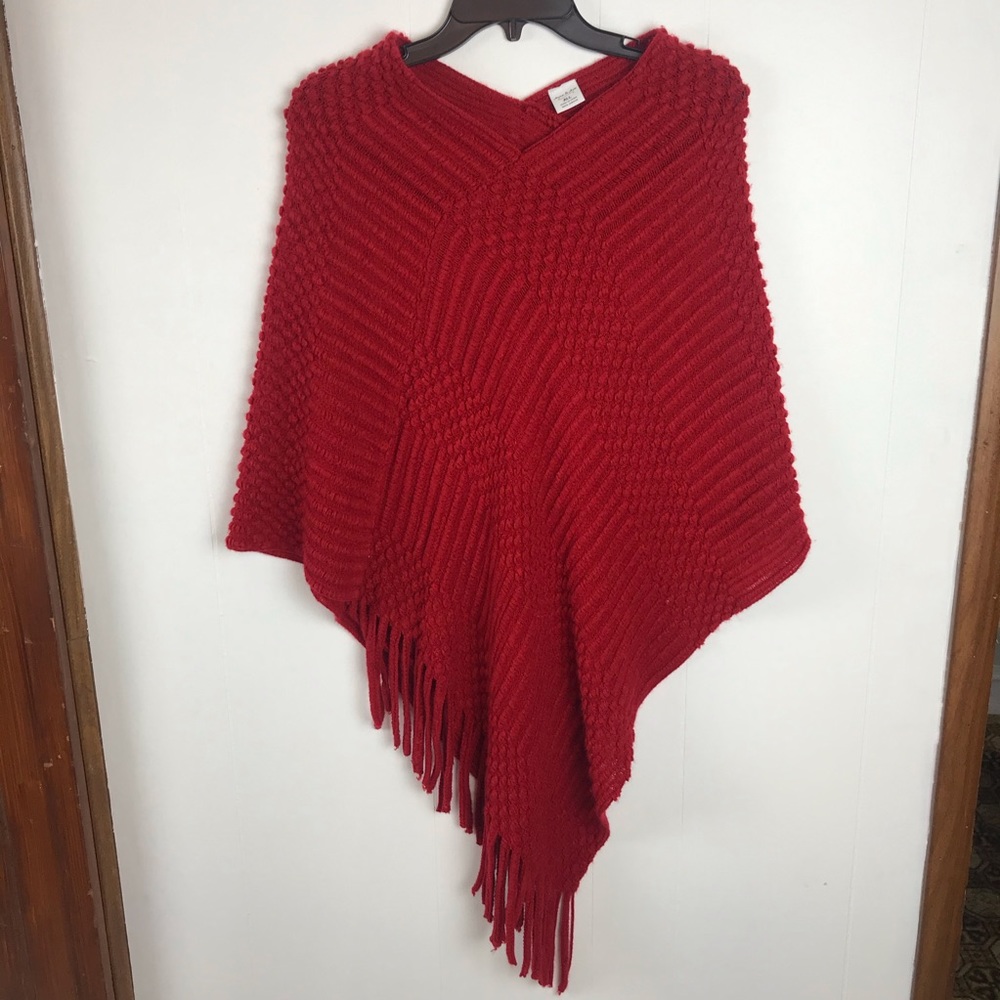 Anna & Ava Red Knit Poncho